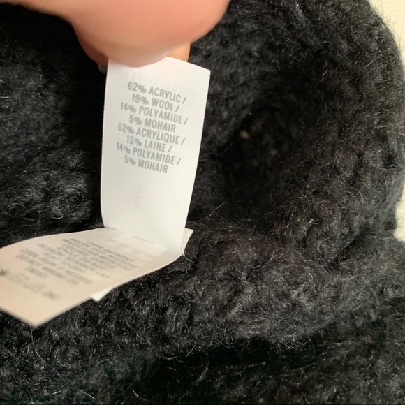 ❤️Aerie Black Crew Neck Oversized Sweater - Picture 4 of 4